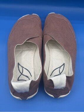 Wildling Barefoot Cahor Shoe Women's Size 8/Men's Size 7